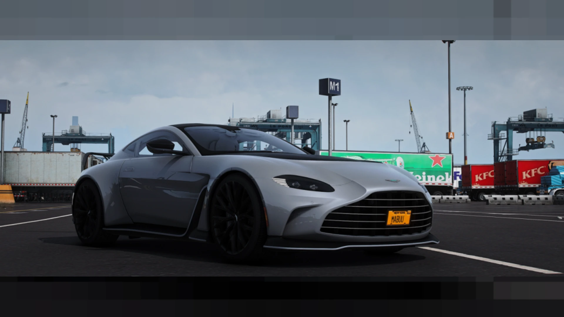 Aston Martin Vantage 2023 British sports car in FiveM