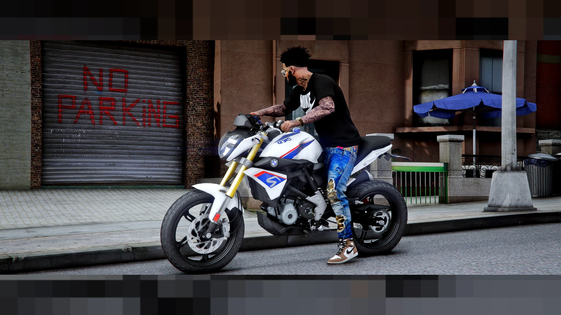BMW G310R lightweight roadster motorcycle parked on a FiveM street