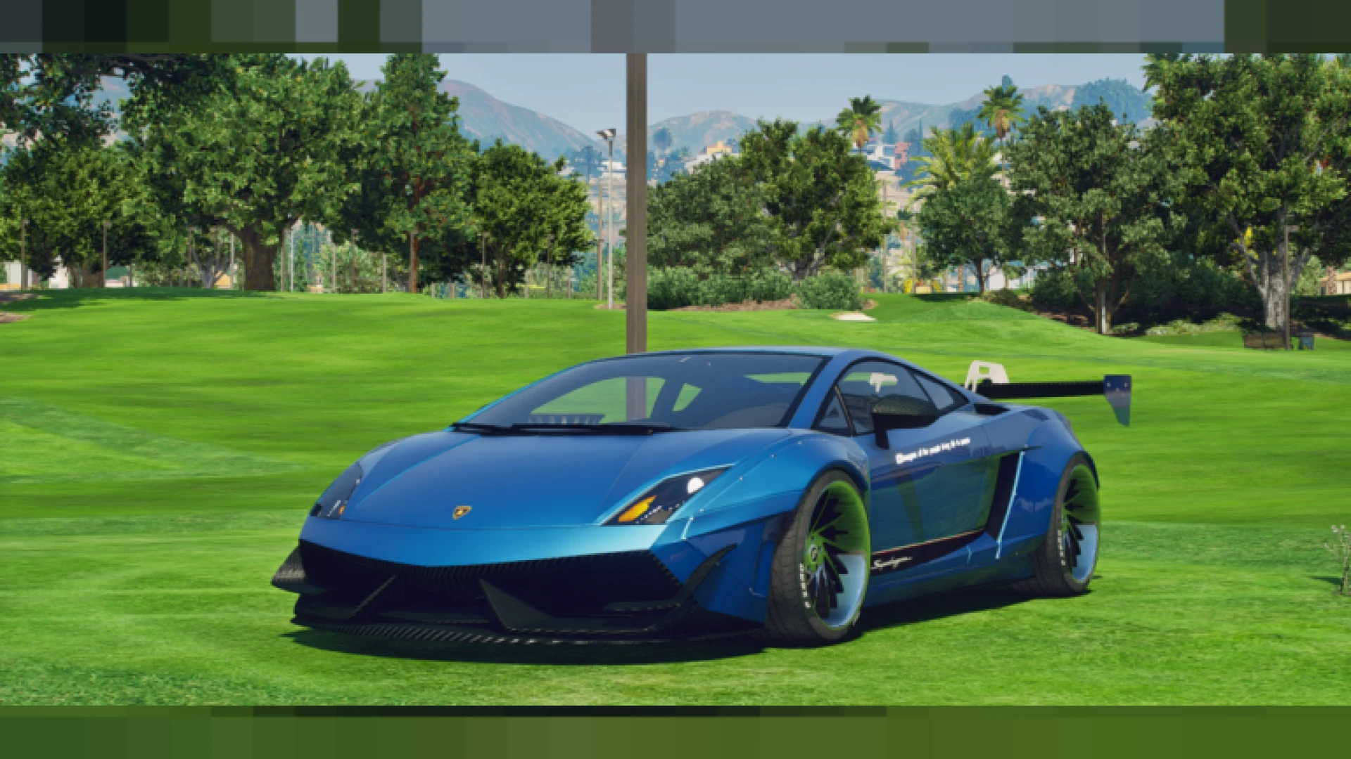 Lamborghini Gallardo Superleggera LibertyWalk widebody in a FiveM garage