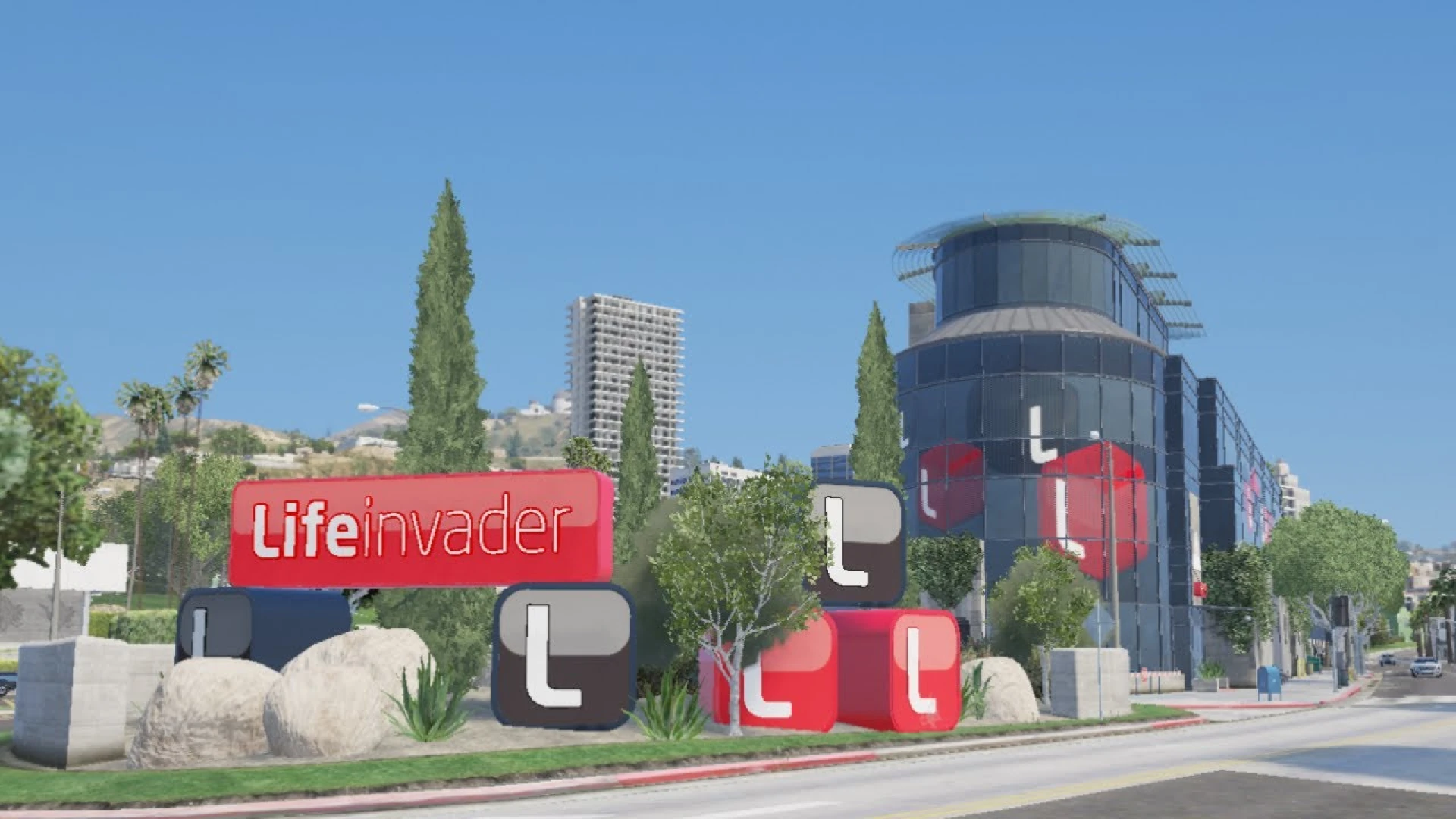 LifeInvader Heist FiveM script preview showing the office server heist in-game
