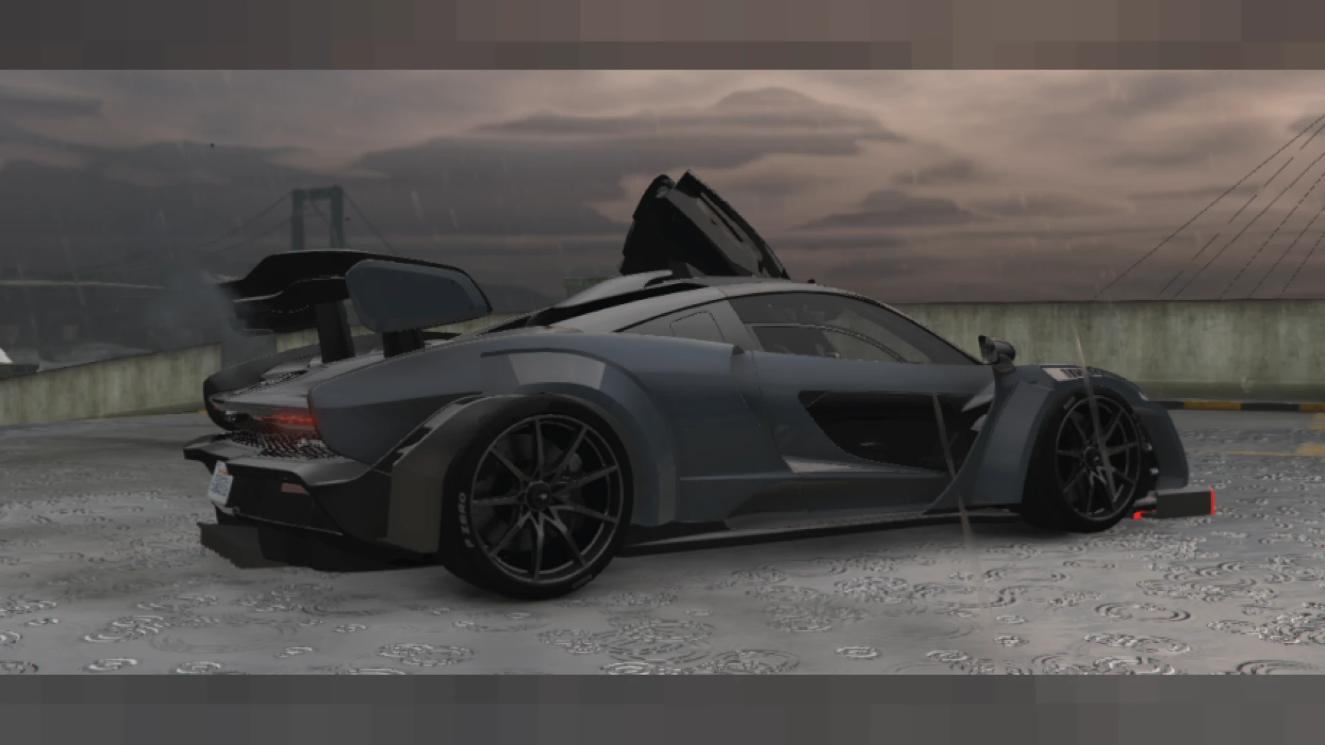 McLaren Senna Widebody Neon Edition FiveM custom supercar add-on — view 2