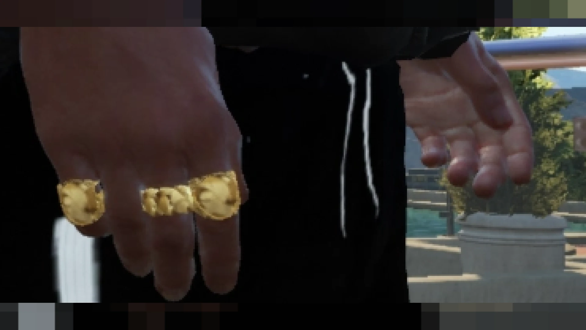 Signet ring accessory on a FiveM MP Male hand