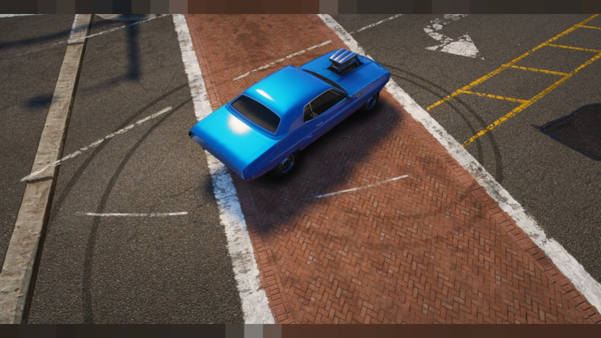Tyre skid marks left across asphalt by a drifting FiveM vehicle