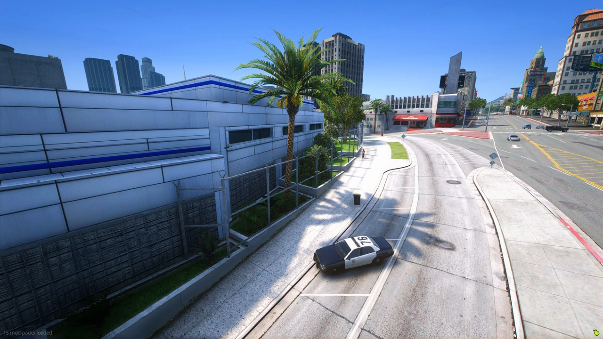 Vinewood PD fence MLO securing the police station in FiveM — view 2