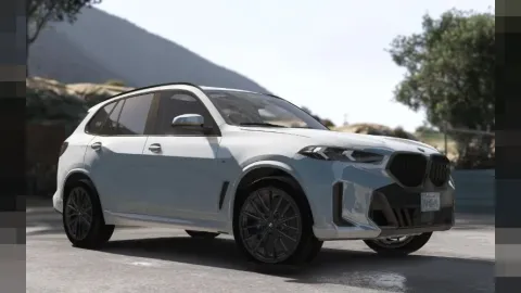 BMW X5 premium SUV parked on a FiveM city street