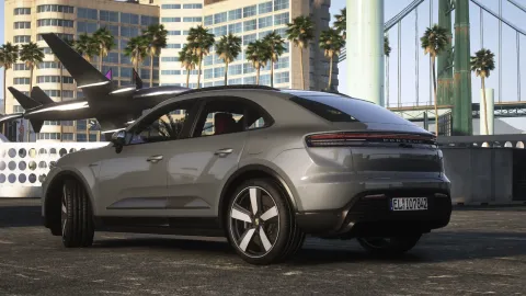 Porsche Macan 4 2025 preview 2