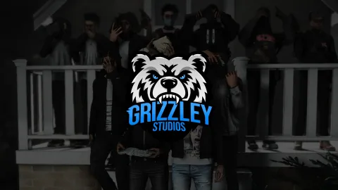 Grizzley World clothing pack streetwear outfits shown on FiveM freemode character