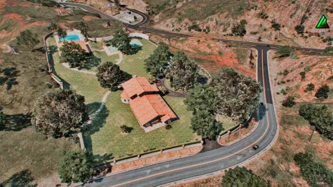 Exterior of the mafia mansion estate with gated grounds and pool — FiveM MLO