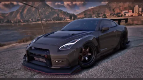 Nissan GTR R35 Varis bodykit tuner car staged at a FiveM street meet