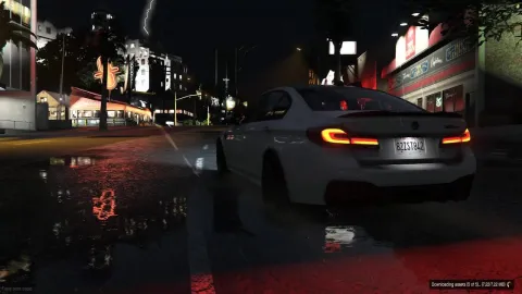 Realistic FPS graphics preset applied to a FiveM city scene