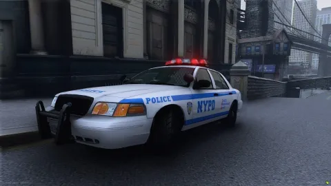 Realistic sirens NYPD edition audio on a FiveM patrol unit