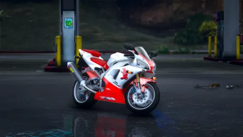 Yamaha YZF R1 superbike in a FiveM street scene